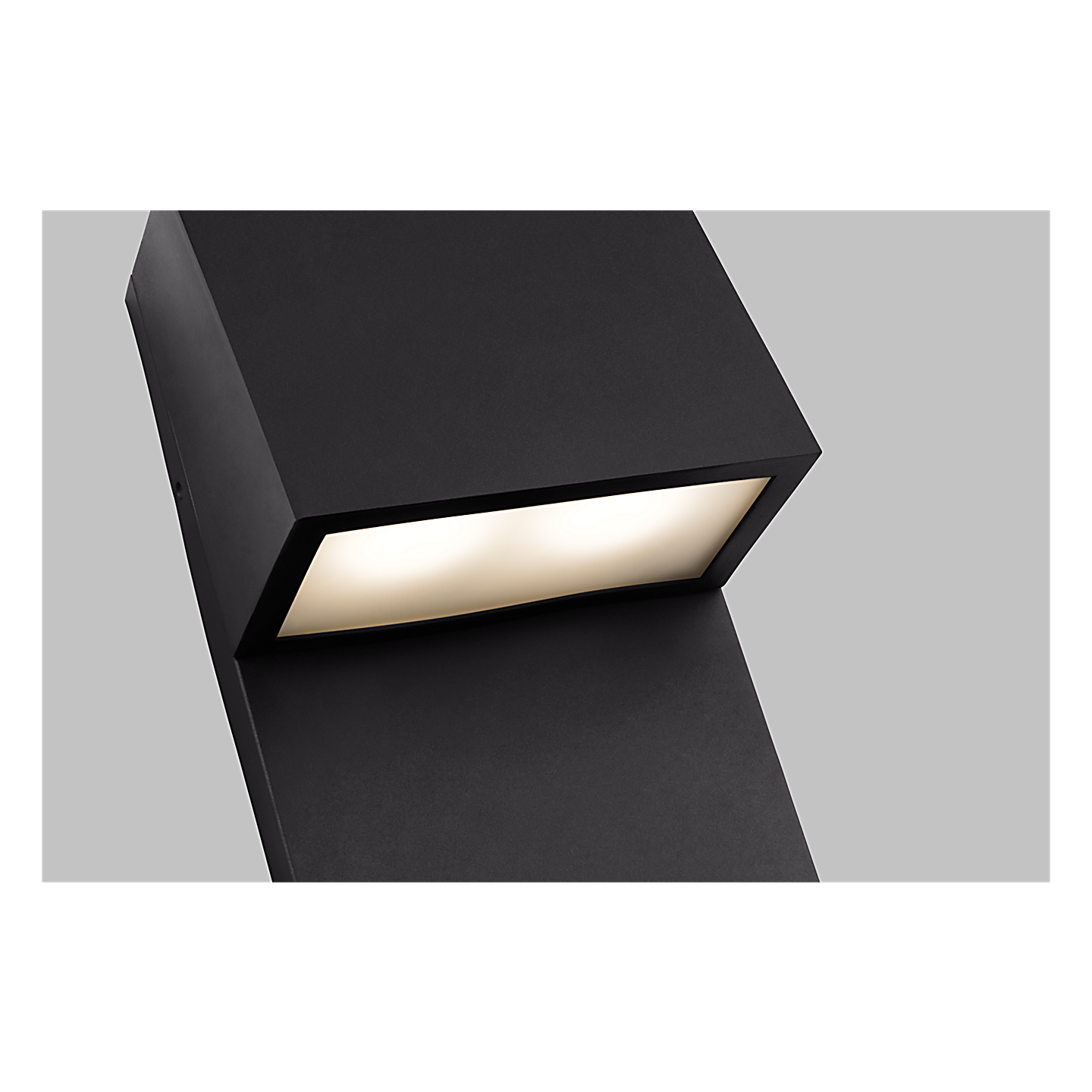 Rocha XL Wall Lantern