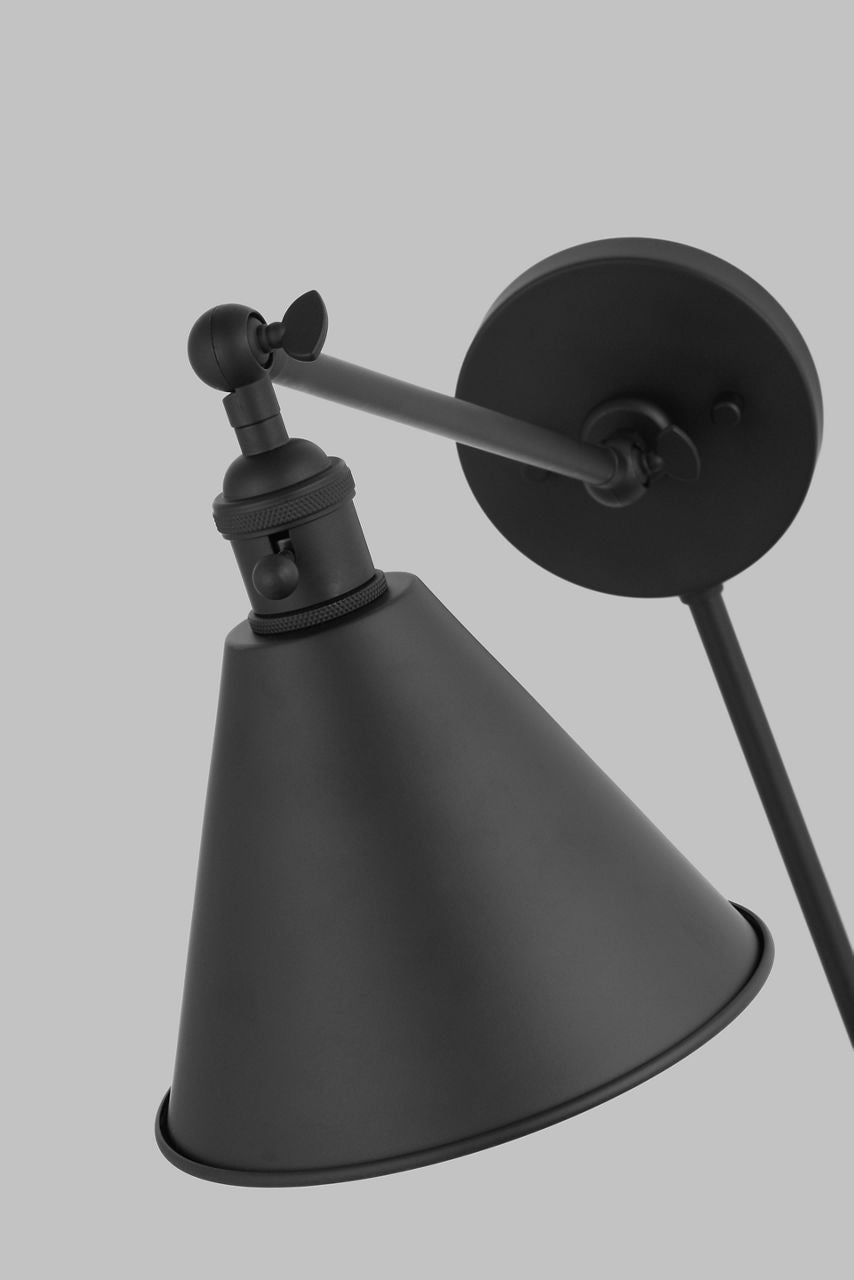 Salem One-Arm Sconce
