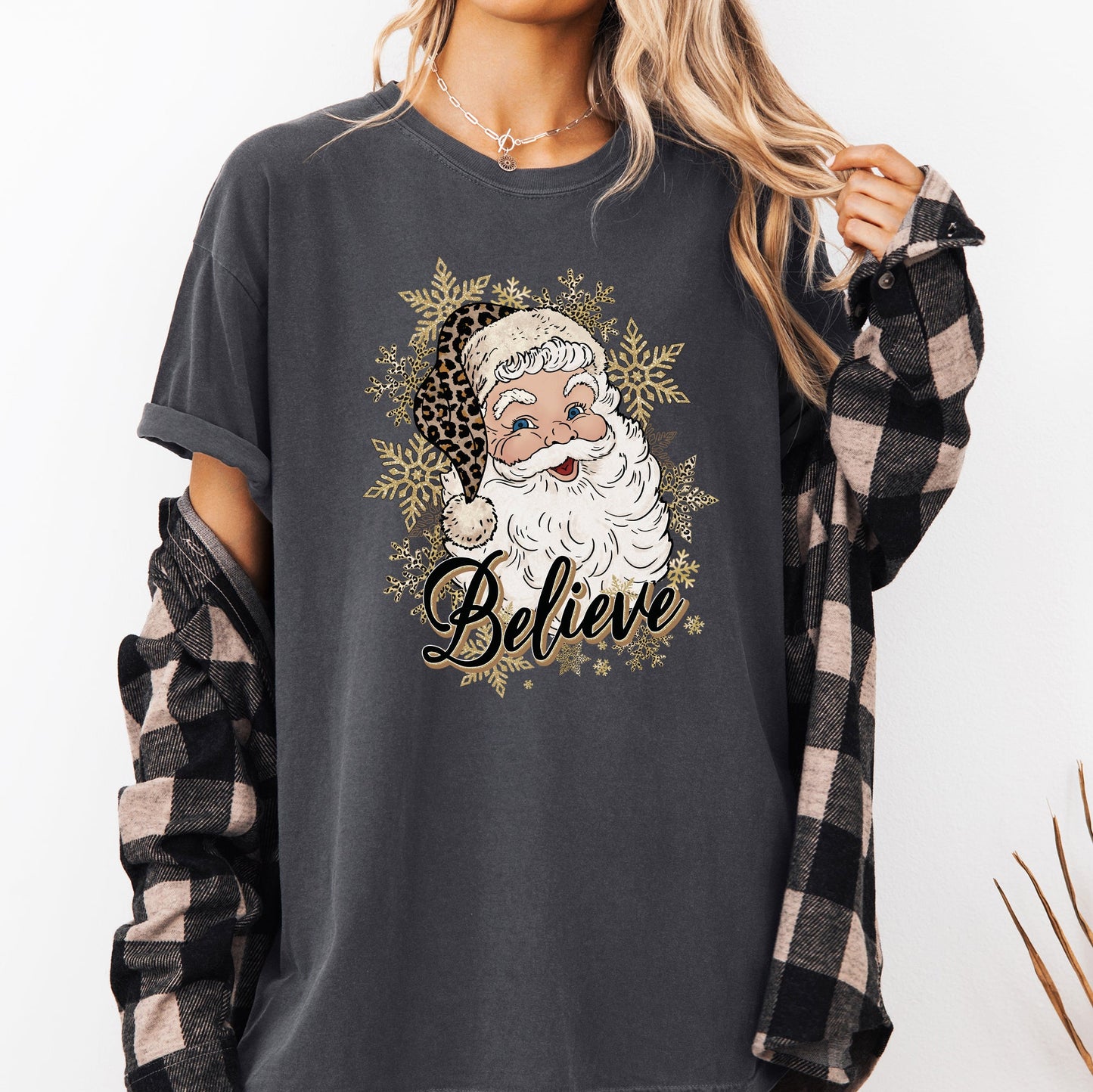 Santa Believe, Retro, Snowflakes, Christmas, Winter, Snow, Xmas Tshirt Comfort Colors T-Shirt