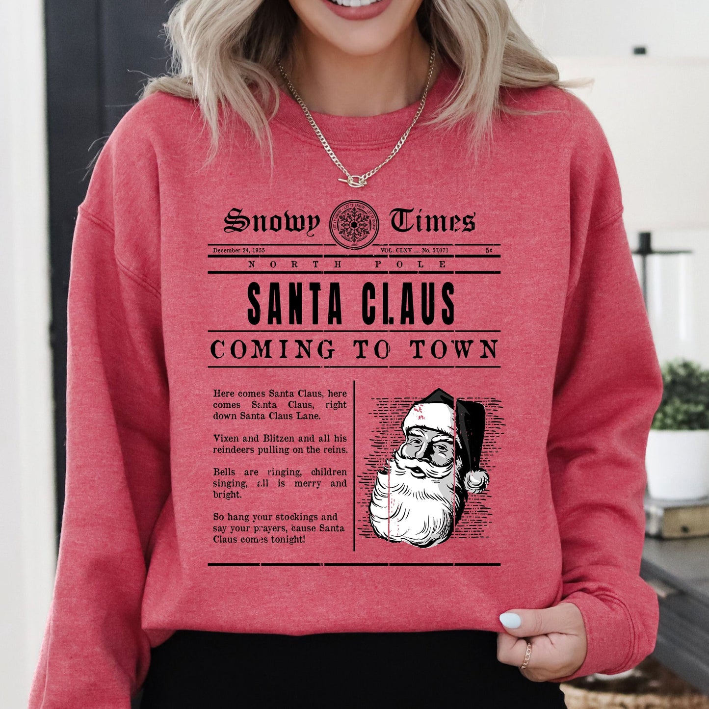 Santa Claus Is Coming To Town, Newspaper, Winter, Snow, Xmas Sweatshirt
