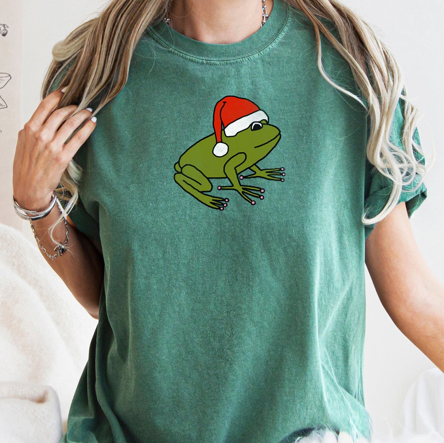 Santa Frog, Christmas, Retro, Trend, Toad, Comfort Colors Tshirt