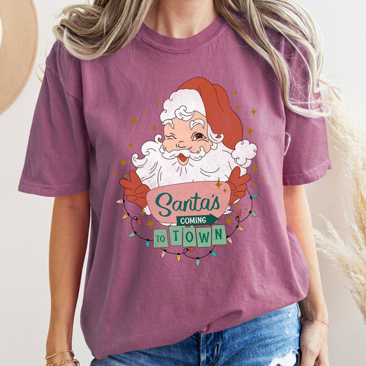 Santa Is Coming To Town, Retro, Christmas - bay Comfort Colors T-Shirt