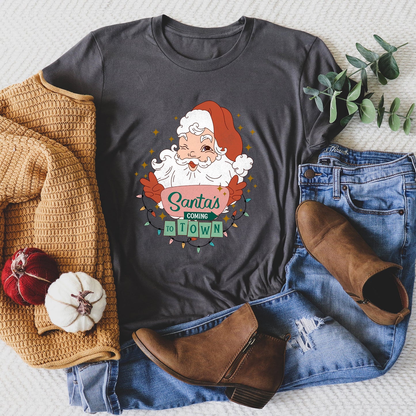Santa Is Coming To Town, Retro, Christmas Super Soft Tees