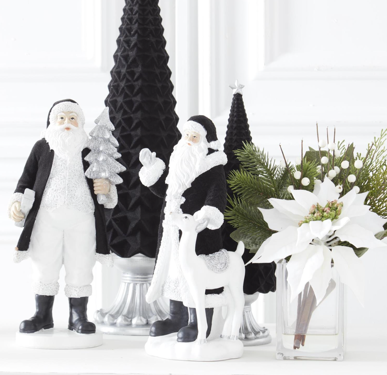 ROYAL COURT - 13" Black Velvet Resin Santa