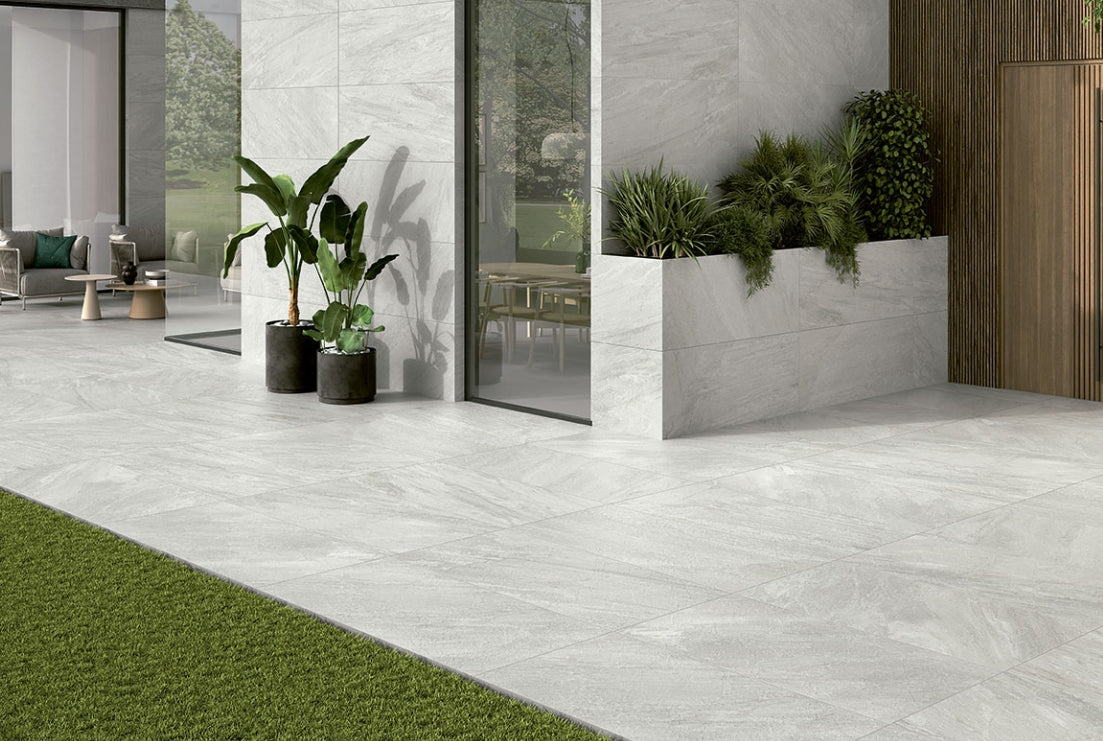 Traktion Stowe Silver Dune Porcelain Tile