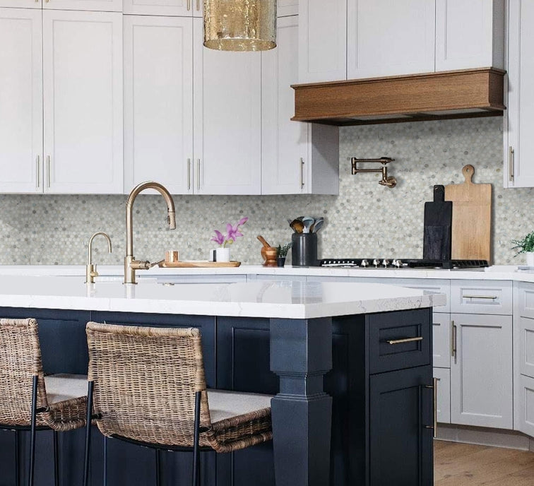 Cloudland Round Pattern Polished