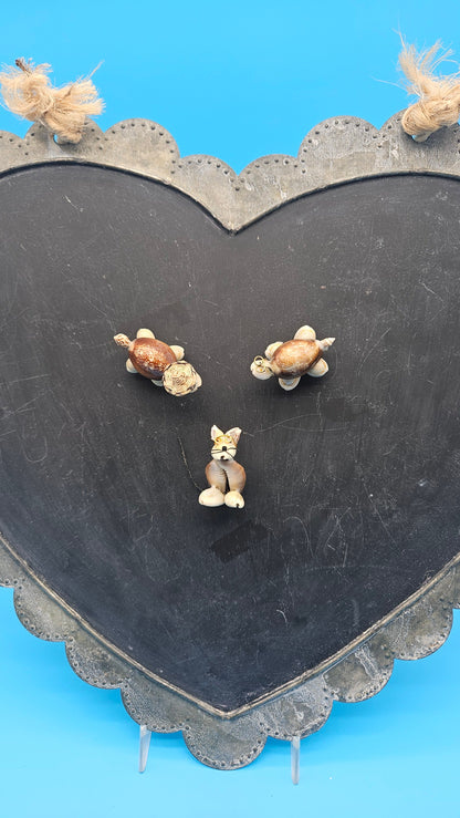 Seashell Critter Magnets – Coastal Home Decor Turtle or Kitty 1.5–2"