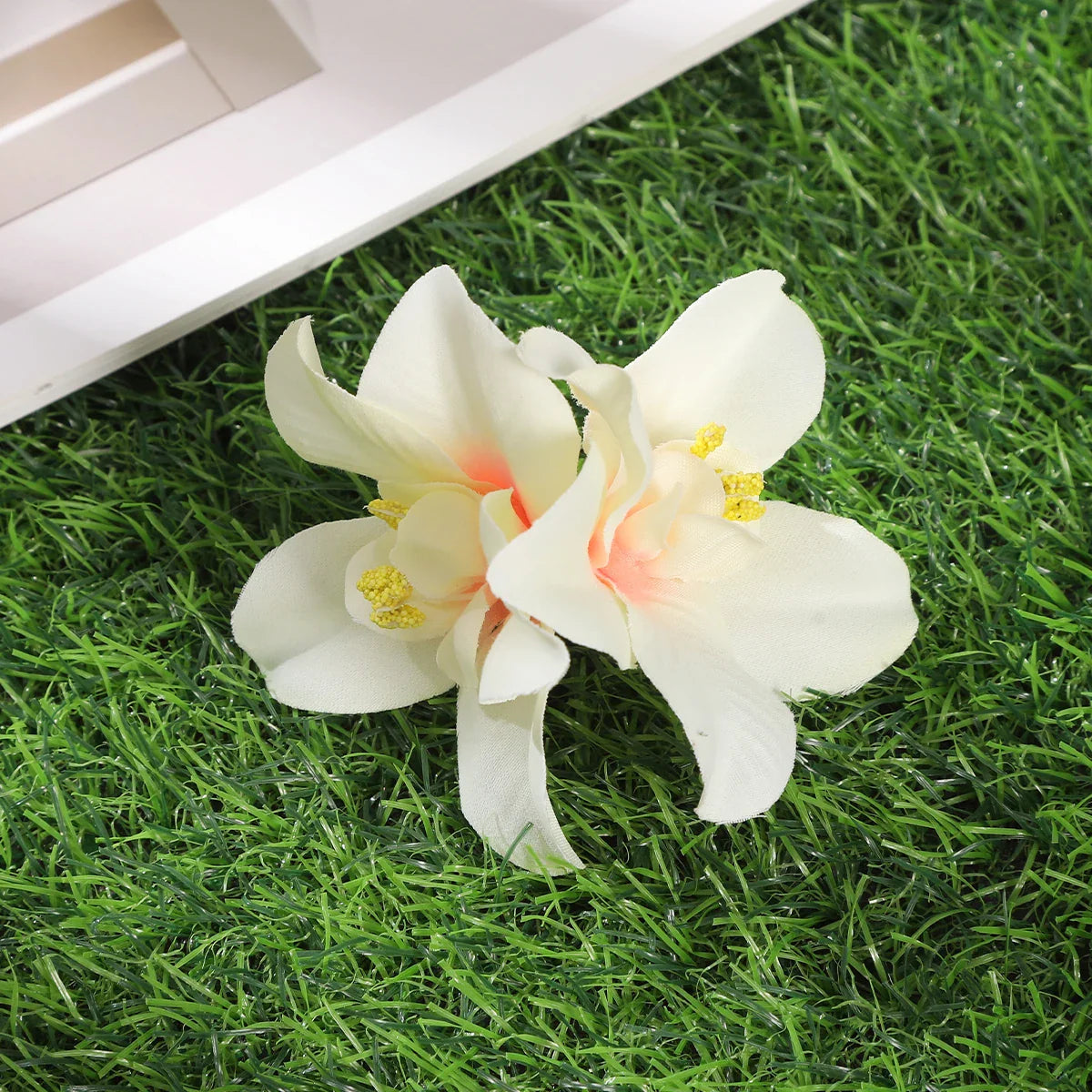 Gladiolus Flowers Small Hair Clip accessory