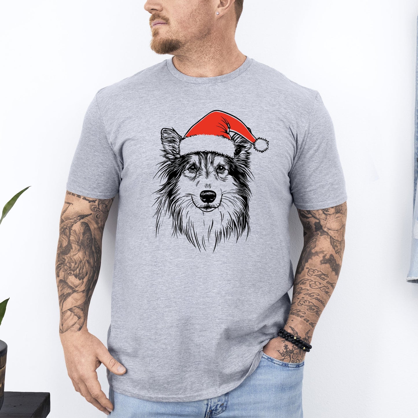 Sheltie, Shetland Sheepdog, Santa, Dog, Christmas, Dog Lover, Pet T-Shirt Comfort Colors T-Shirt