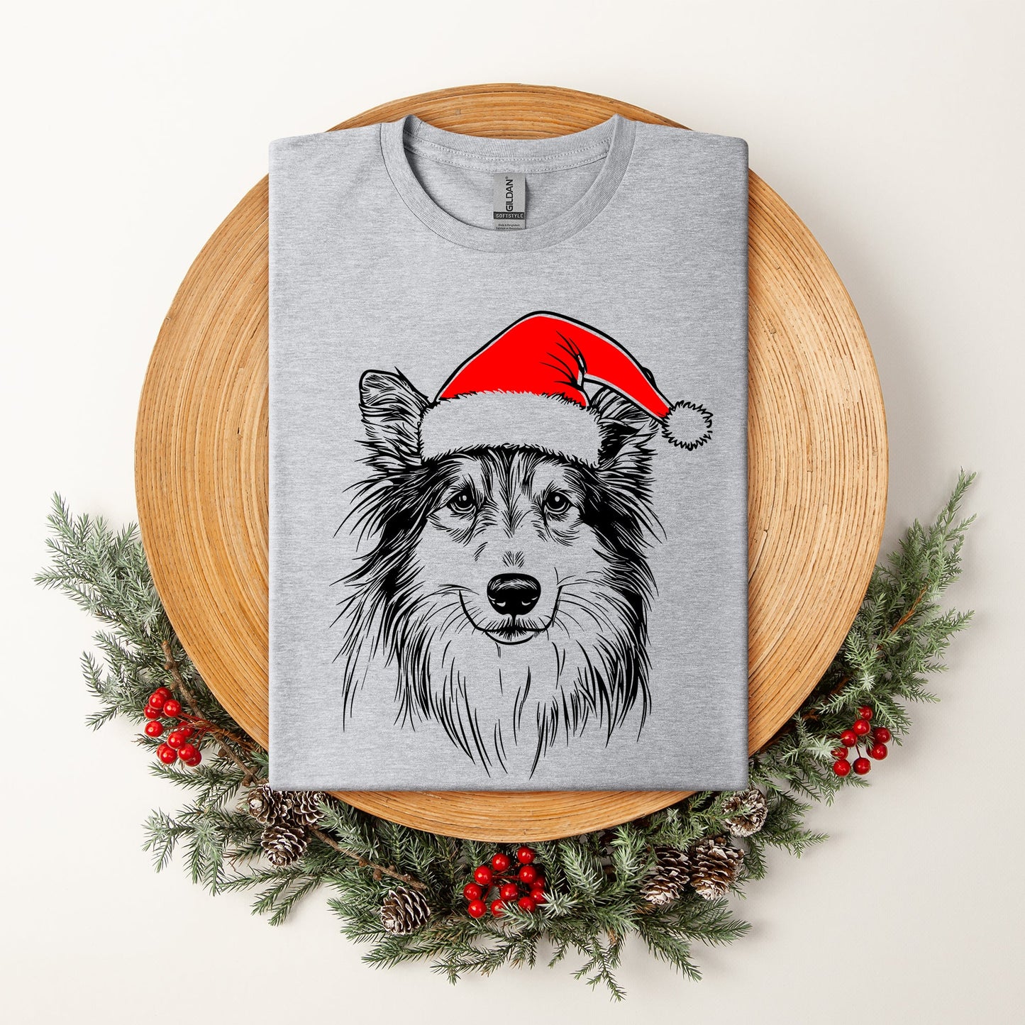 Sheltie, Shetland Sheepdog, Santa, Dog, Christmas, Dog Lover, Pet T-Shirt Comfort Colors T-Shirt
