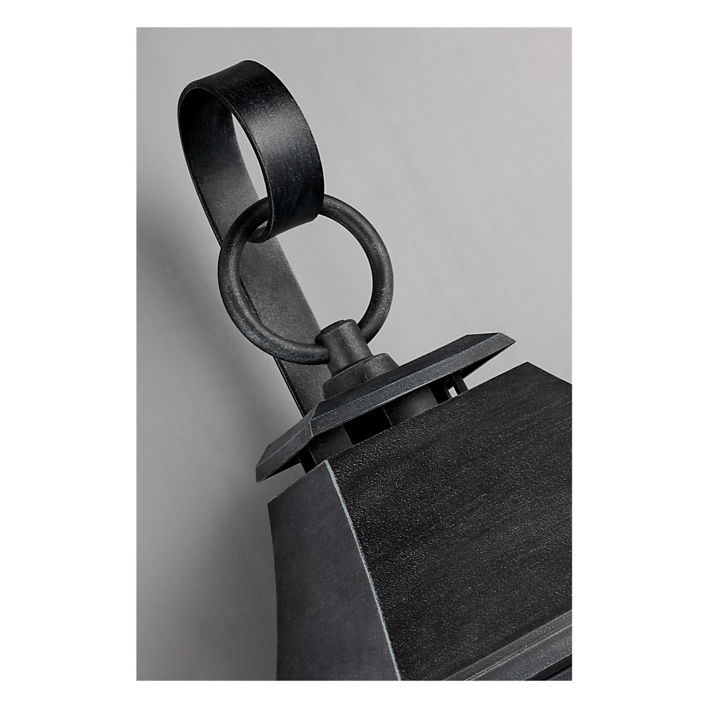 Shepherd XL Wall Lantern