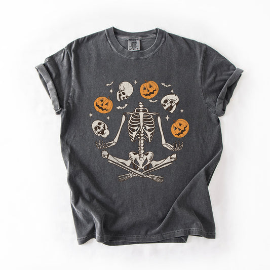 Skeleton, Juggling, Halloween, Jack o Lantern, Comfort Colors T-Shirt