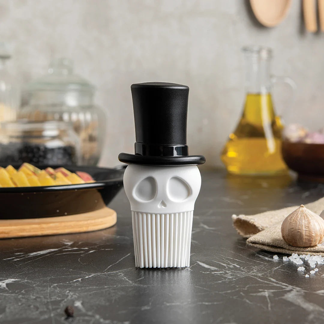 Skully | Play | Kitchen + Metal