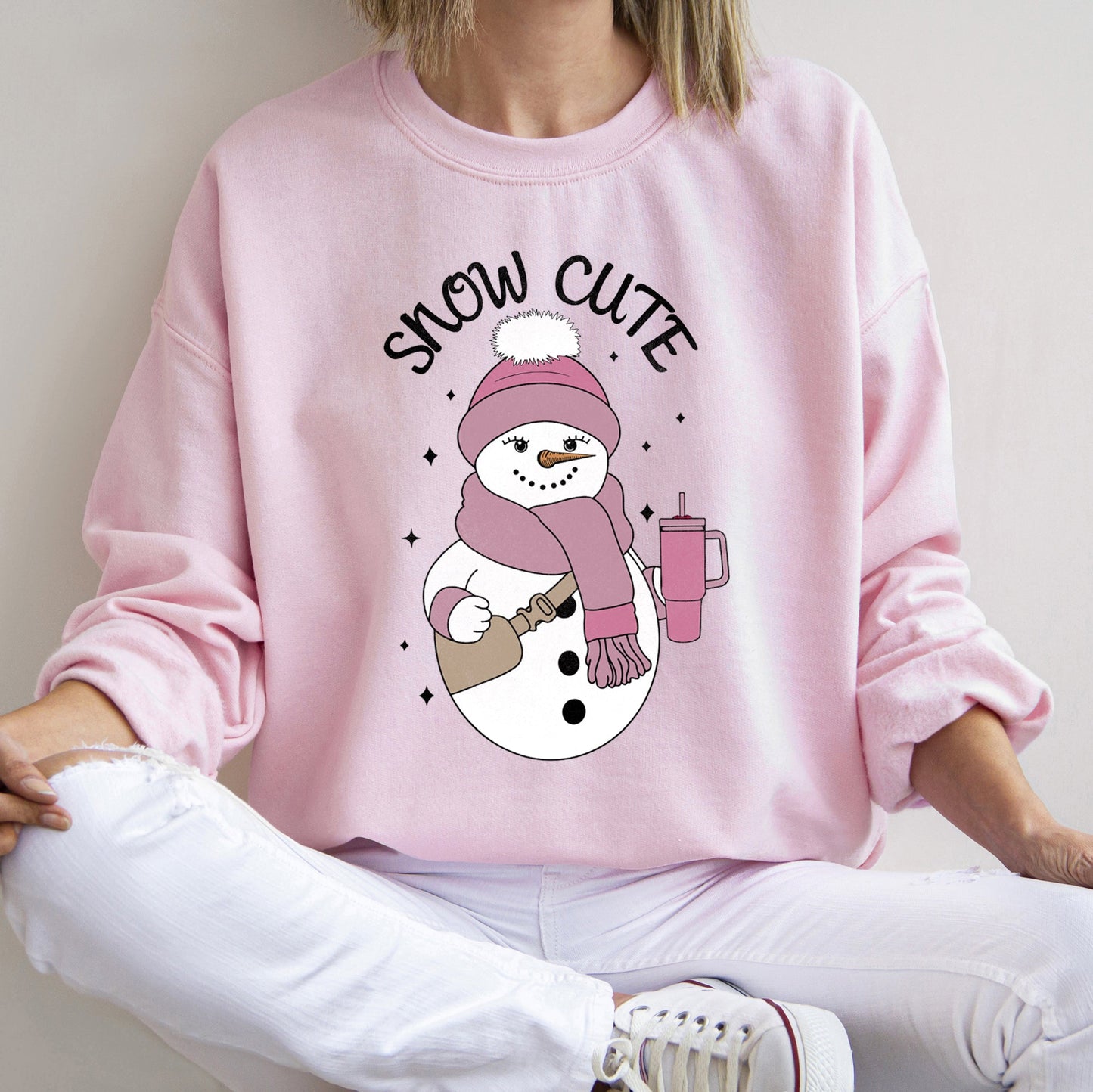 Snow Cute, Bougie Snowman, Christmas Sweatshirt