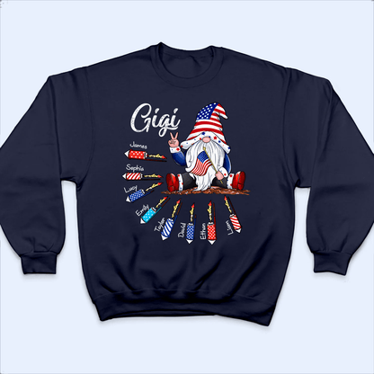 Fourth 4th Of July Gnome Grandma's Firecrackers - Personalized Custom Kids Names T Shirt - Independence Day, Birthday, Loving, Funny Gift for Patriotic Grandma/Nana/Mimi, Mom, Wife, Grandparent