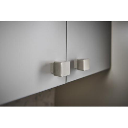 Square Backplate