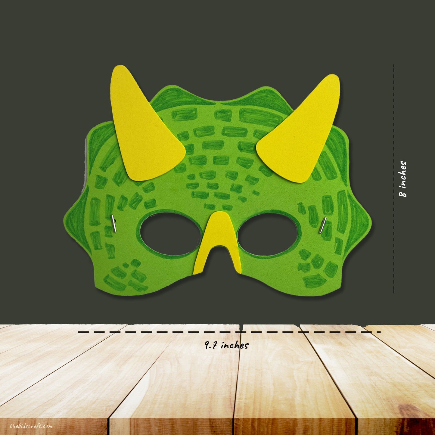 The Land of Lucky Saurus, Dinosaur