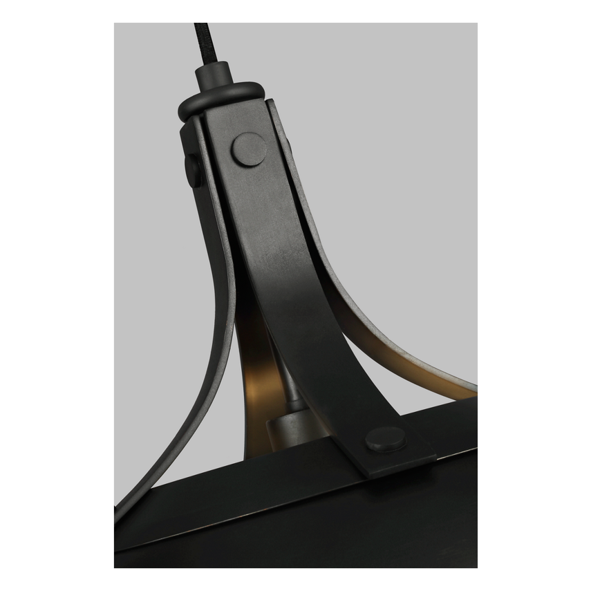 Logan Medium Pendant