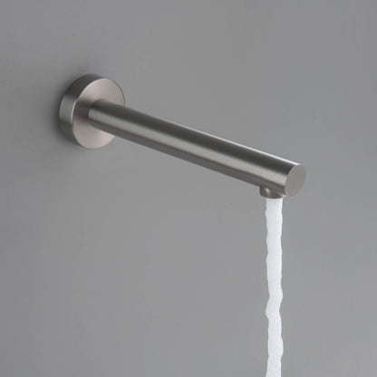 Halo Metal Tub Spout
