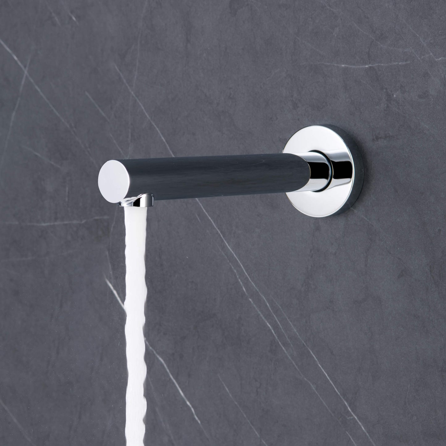 Halo Metal Tub Spout