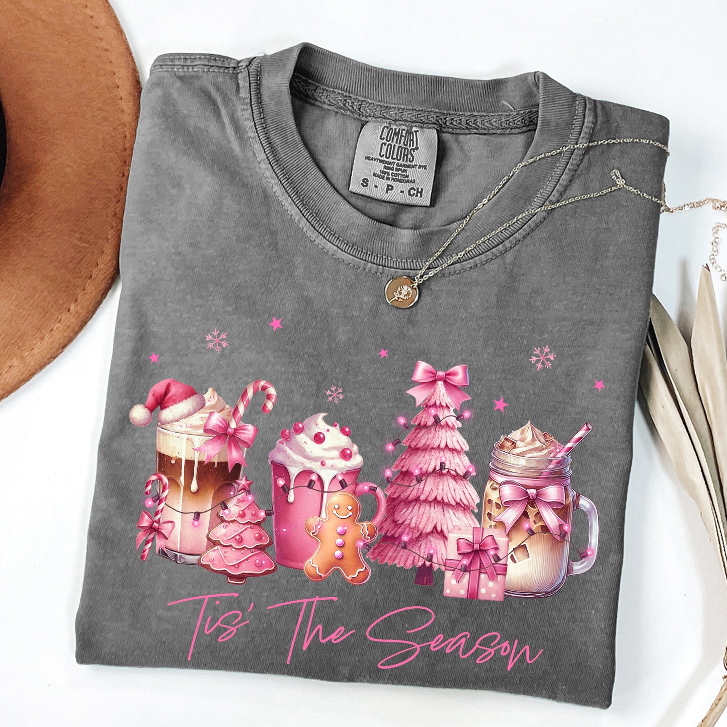 Tis The Season, Coffee Drinks, Pastel, Christmas, Pink, Snow Tshirt Comfort Colors T-Shirt