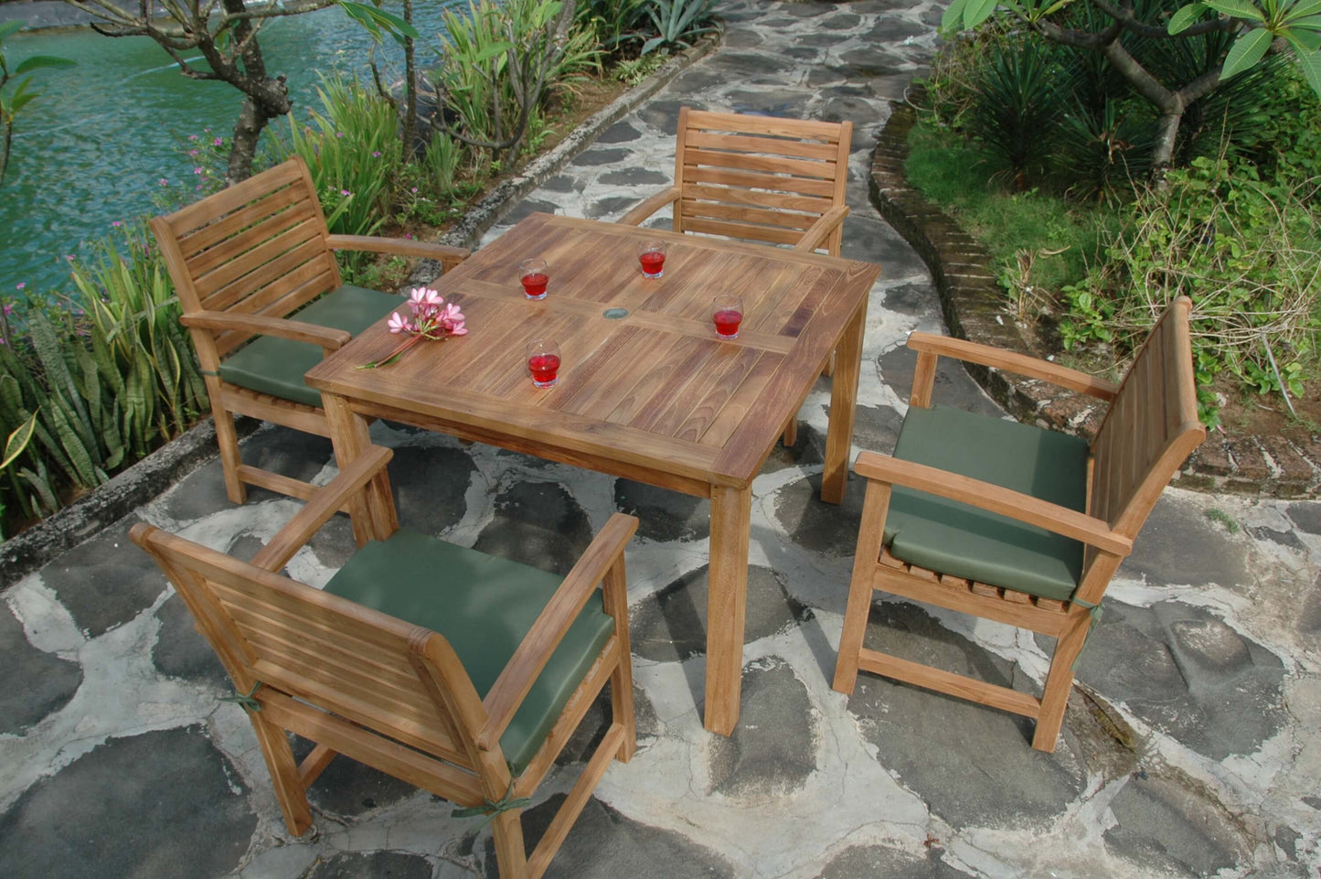 Set-207 Montage Victoria 5-Pc Set