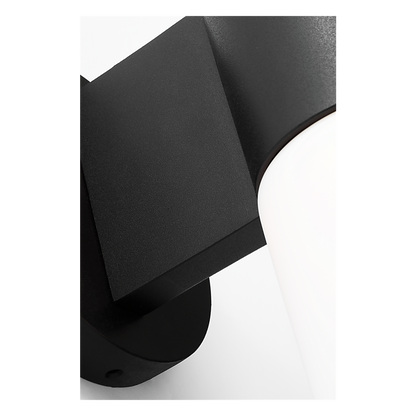 Focal Short Wall Sconce
