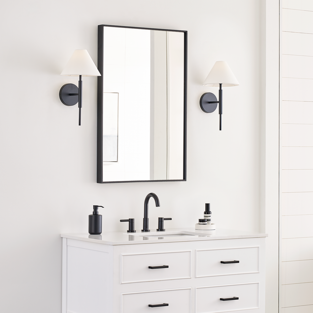 Porteau Medium Sconce