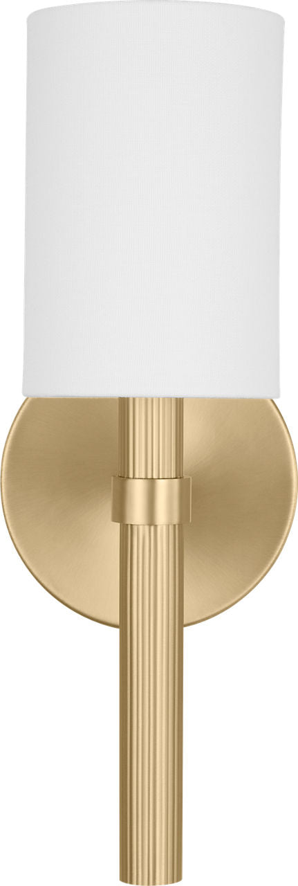 Manor Medium Sconce