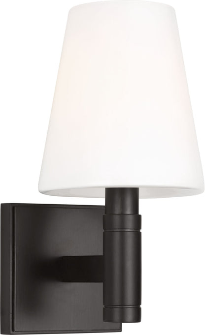Beckham Classic Bath Sconce