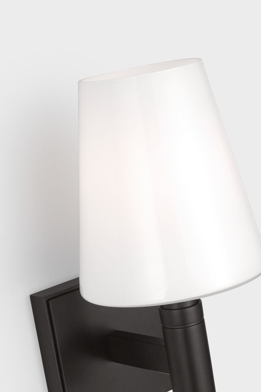 Beckham Classic Bath Sconce
