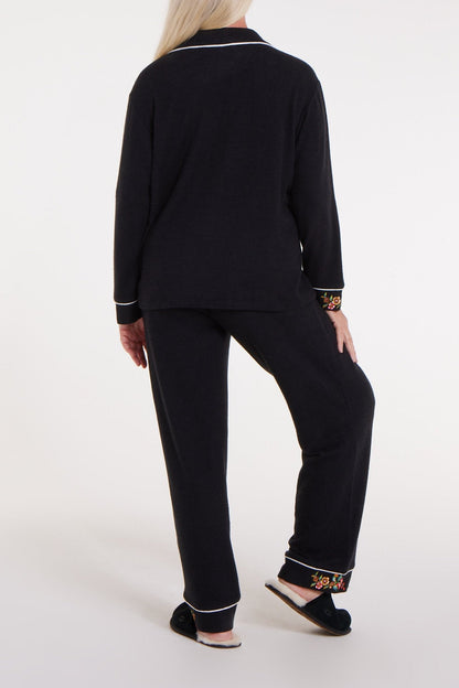 Wela Pajama Adatpable Pant in Back