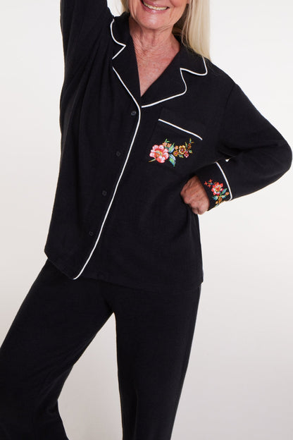 Wela Pajama Magnetic Shirt in Black