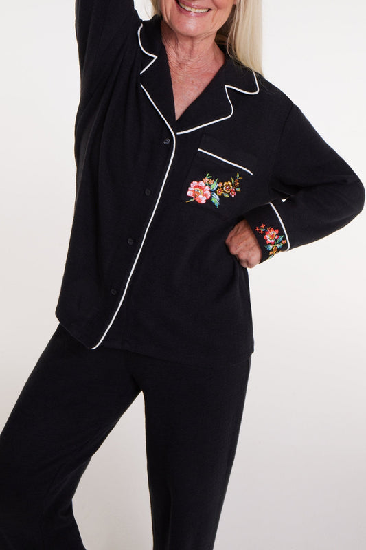 Wela Pajama Magnetic Shirt in Black