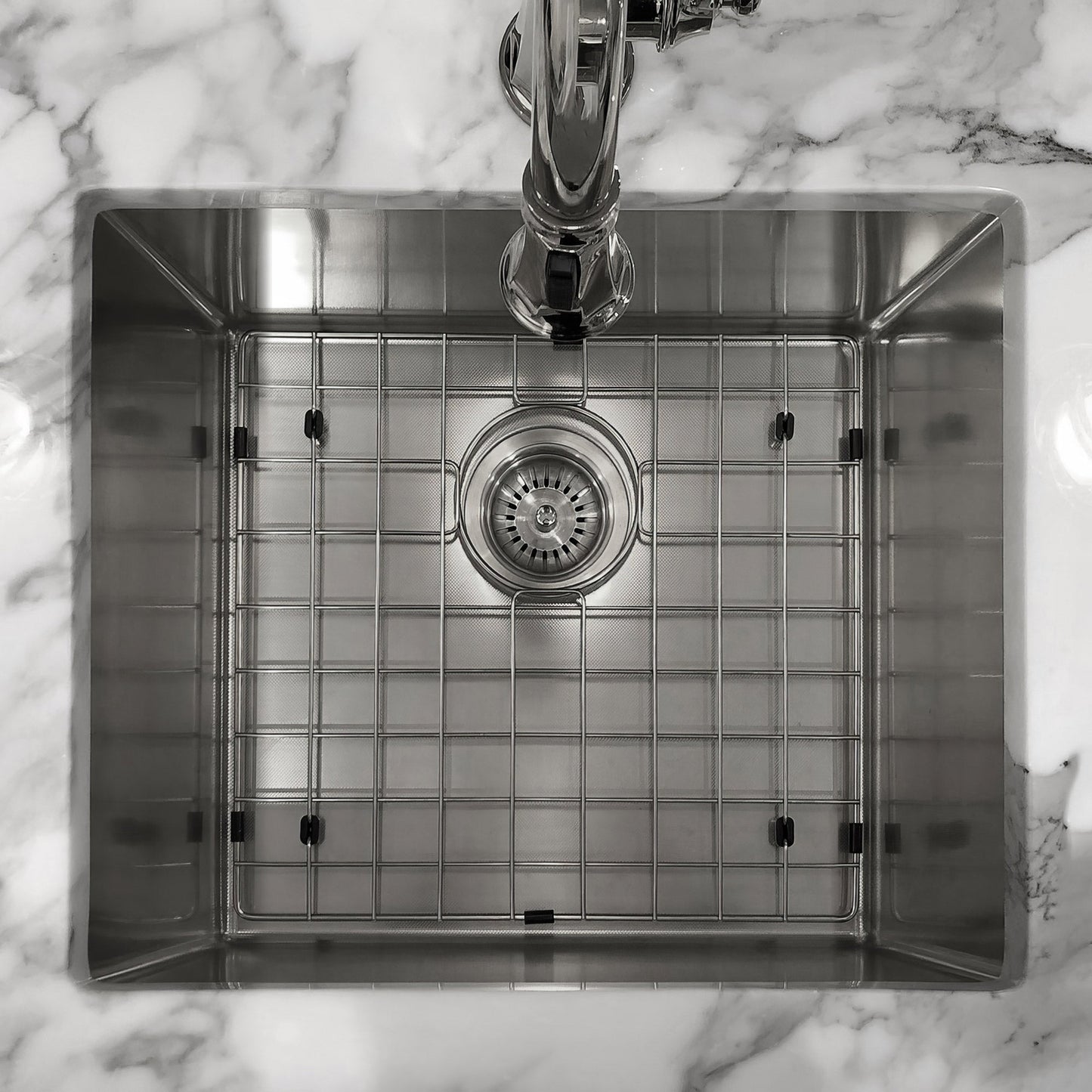 Noah Plus 16 gauge Single Bowl Linen Textured Dual-Mount Sink Set