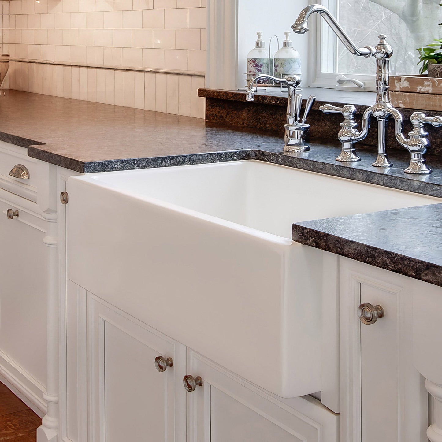 Fireclay 33" Large Reversible Sink with Concave Front Apron on One Side and a Plain Front Apron on the Other