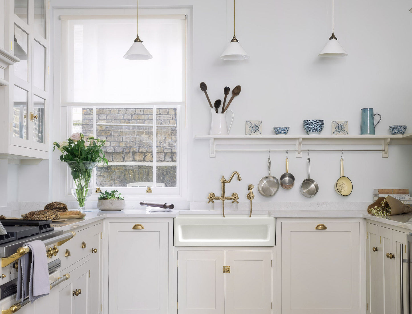 Shakerhaus 33" Reversible Kitchen Fireclay Sink with Shaker Design Front Apron on one Side and an Elegant Beveled Front Apron on the Opposite Side
