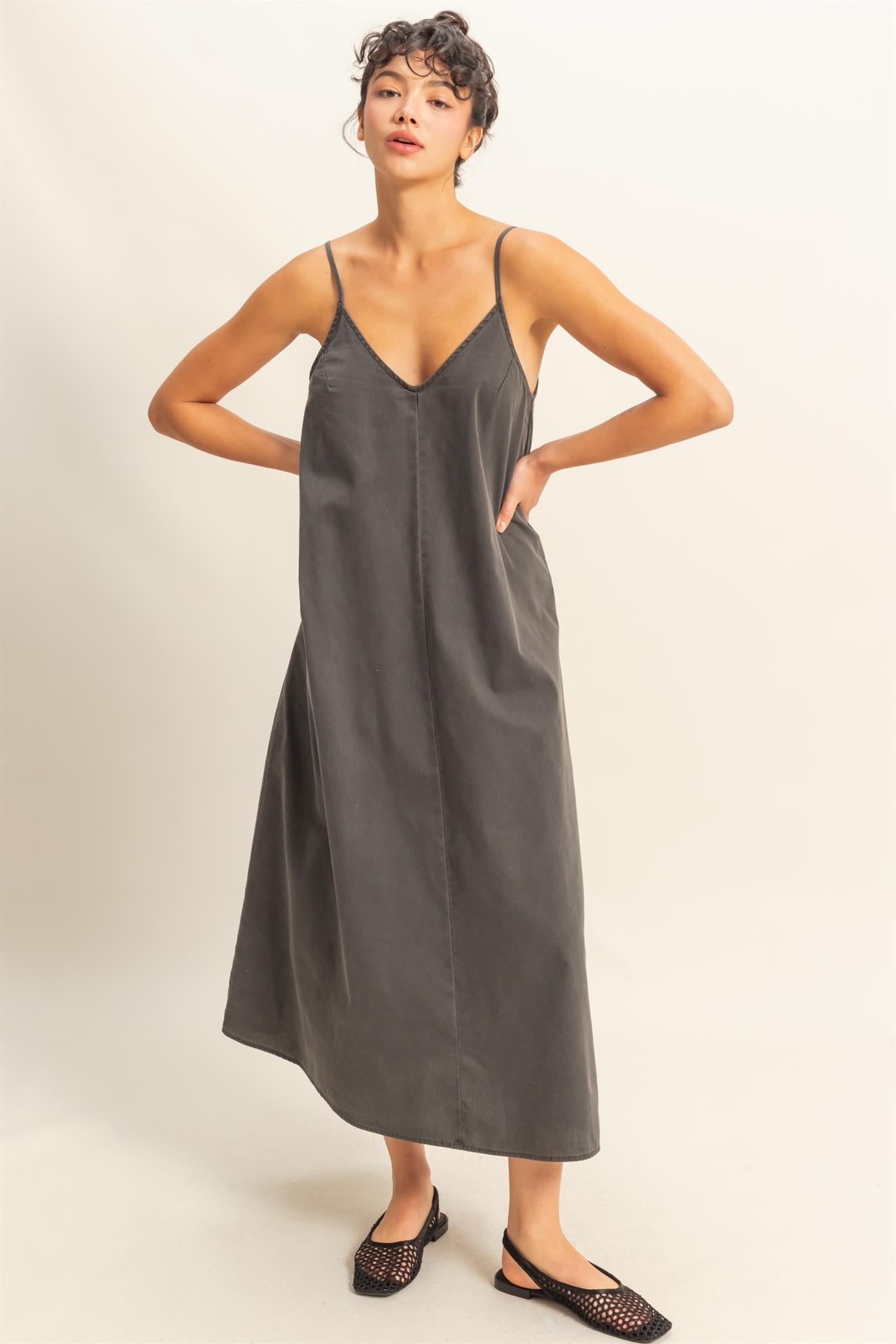 V-Neck Loose Maxi Dress