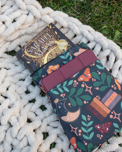 Meaggie Moos - Book / Tablet Sleeve | Burgundy Books