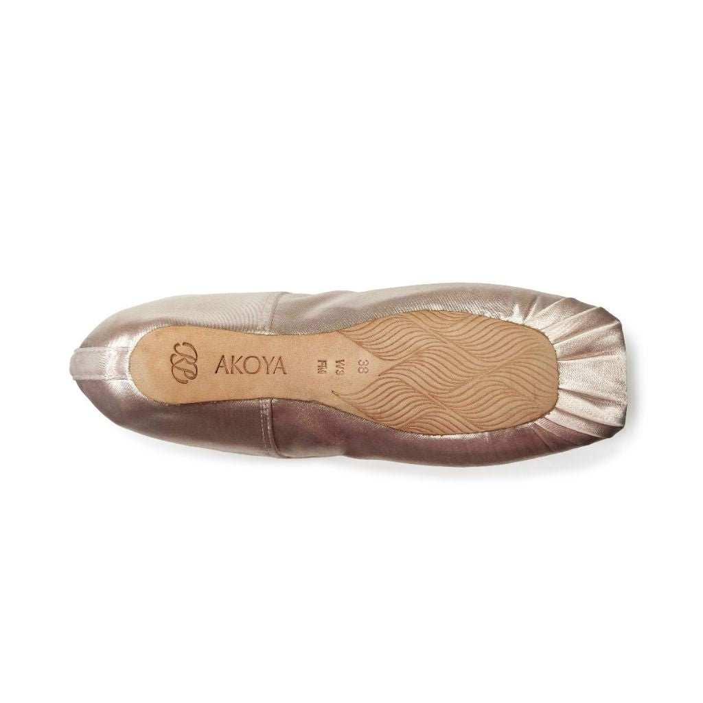 Akoya Pointe Shoe