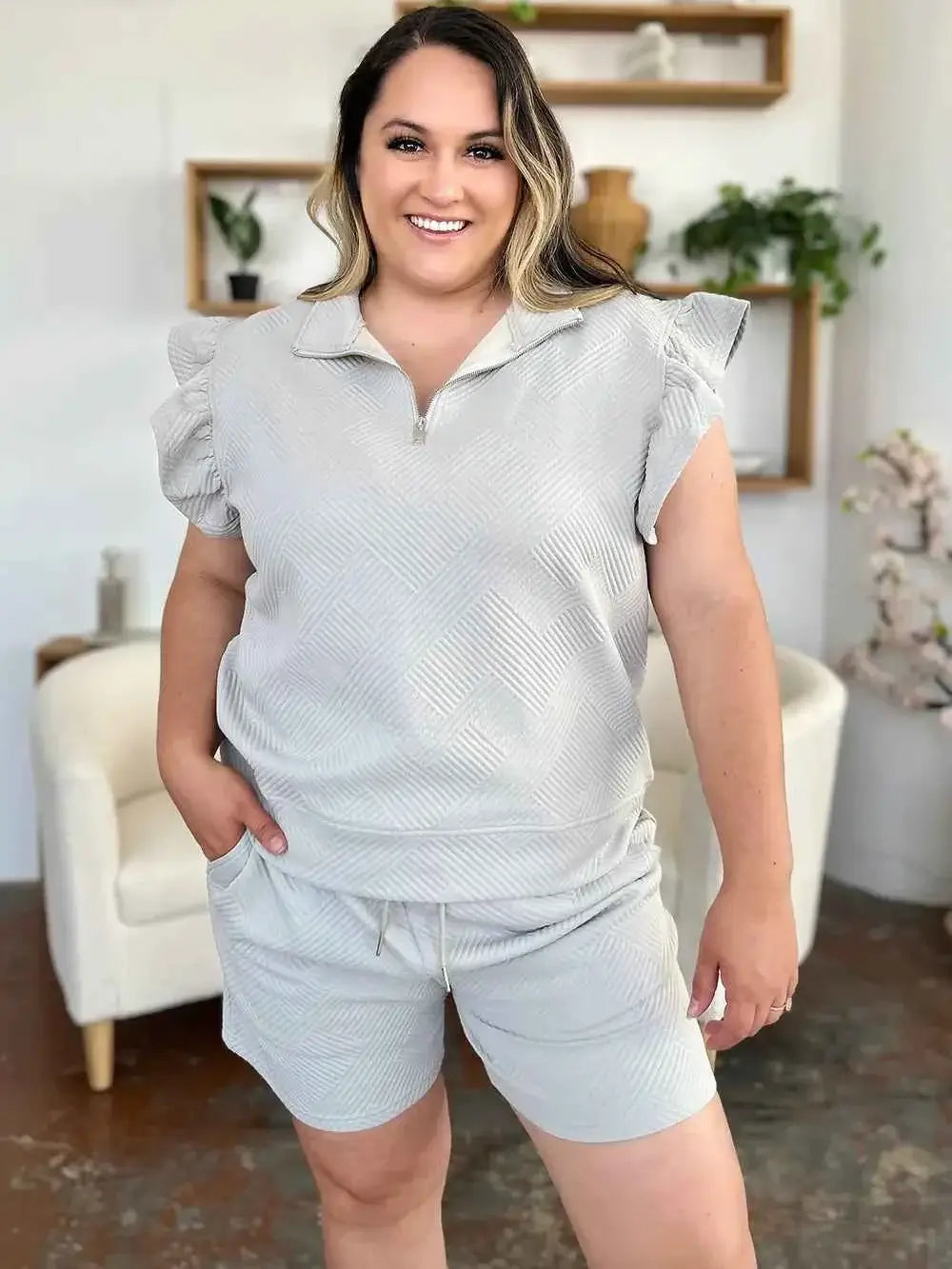 Plus Size Flounce Sleeve 2 piece top and shorts set
