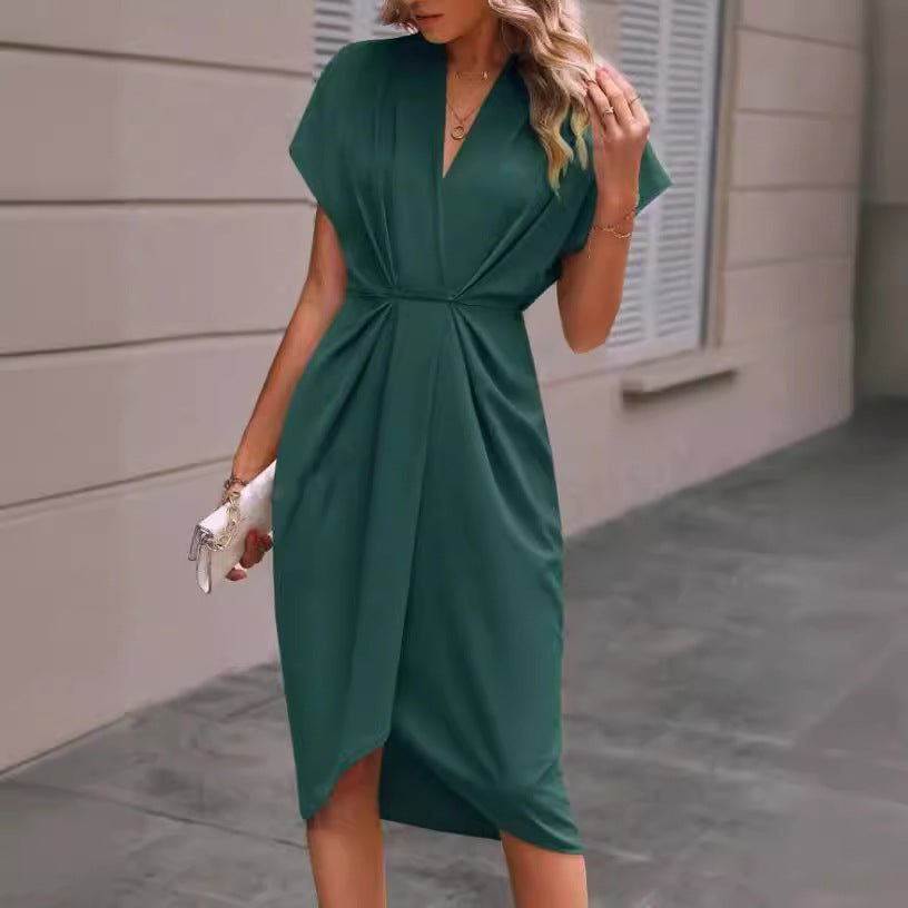 Summer Batwing Sleeve Dress - Stylish V-neck Pleated Short Sleeve Dress for Women