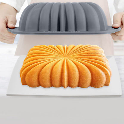 FlowerShaped Silicone Toast and Cake Baking Pan