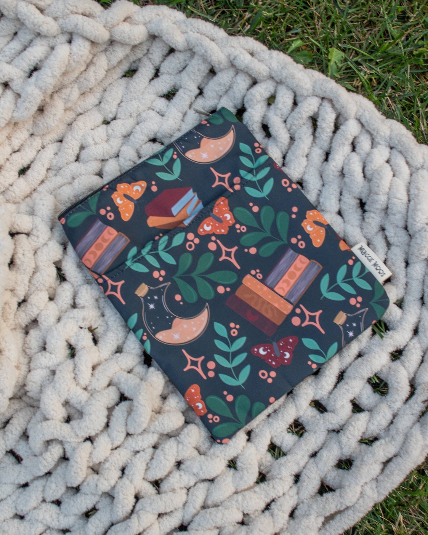 Meaggie Moos - Book / Tablet Sleeve | Burgundy Books