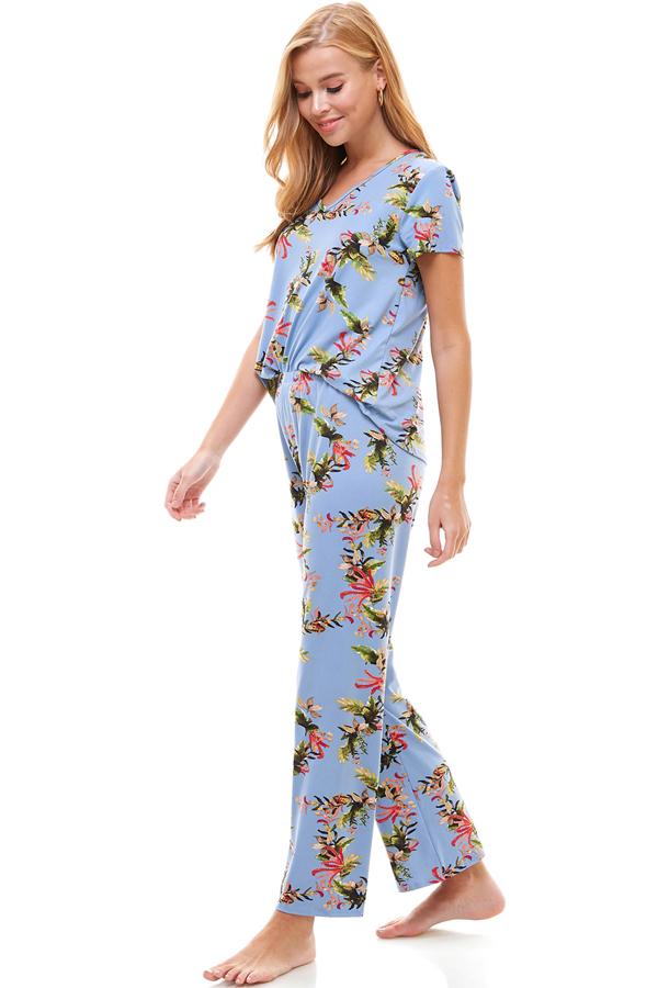 Loungewear Set for Women's Floral Short Sleeve and Pants | Apparel | Kitchen + Metal