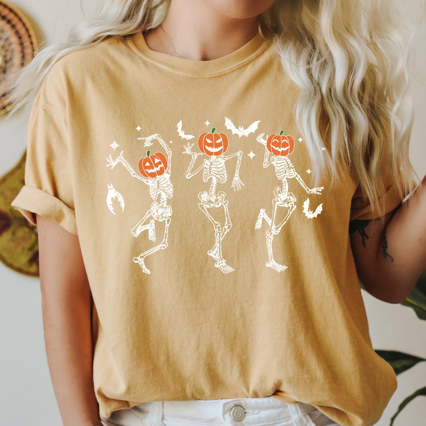 Dancing Pumpkin Skeletons Retro Halloween Comfort Colors Tshirt