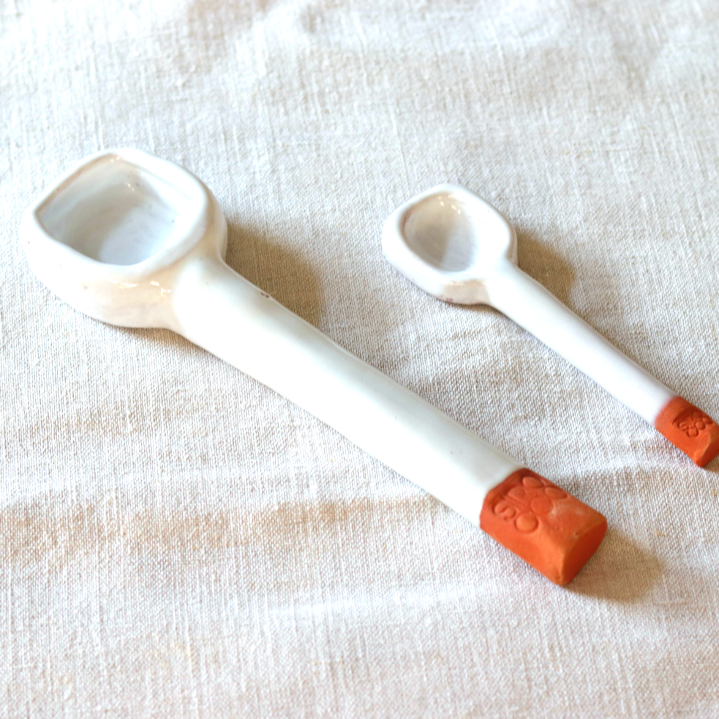 Ceramic Handmade Spoons in White and Terracotta | Kitchen + Metal