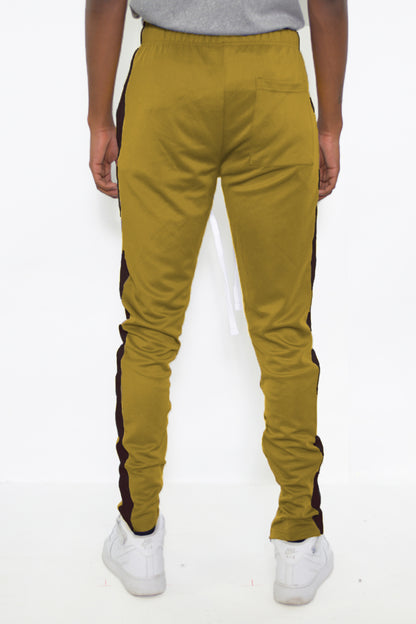 CLASSIC SLIM FIT TRACK PANTS