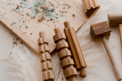 QToys Australia (USA) Wooden Play dough kit | Kitchen + Metal