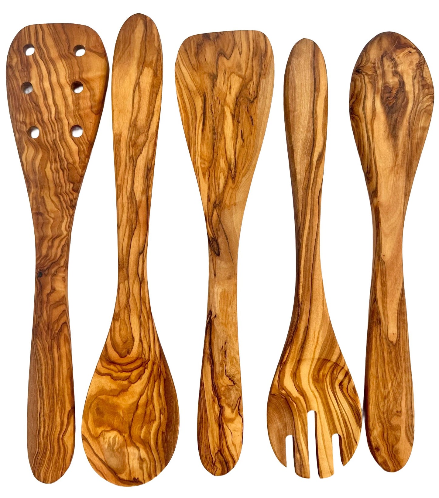 wooden spoons in a line 